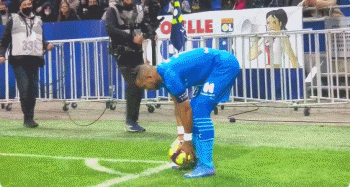 官方：米兰与百威达成全新合作伙伴关系