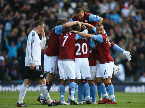 萨拉赫公开炮轰利物浦：若离队沙特高薪与欧洲降薪二选一（萨拉赫怒斥利物浦：若离队，只能在沙特高薪与欧洲降薪间抉择）