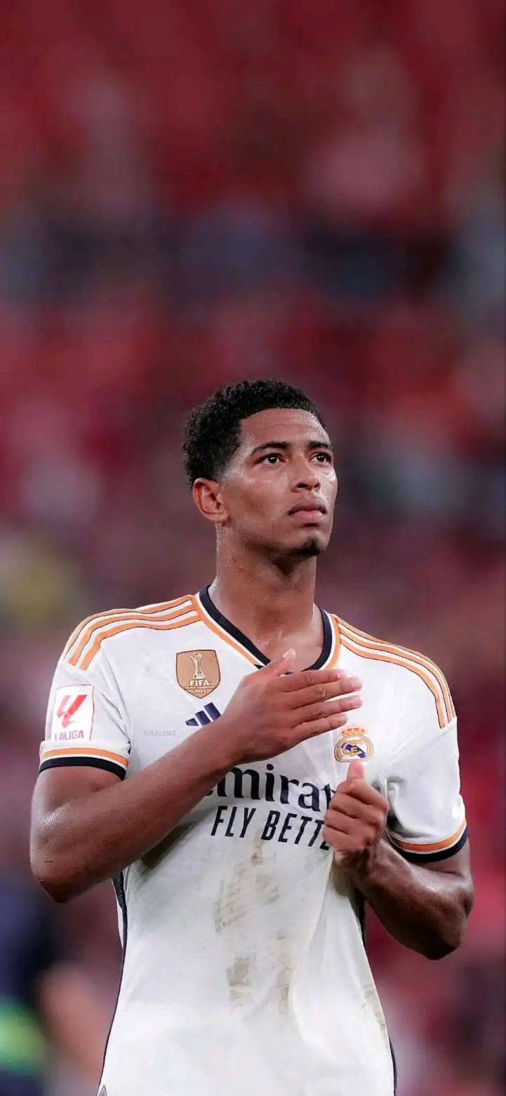 阿隆索生死战！不胜曼城或下课，皇马寻找替代者，齐祖渣叔二选一