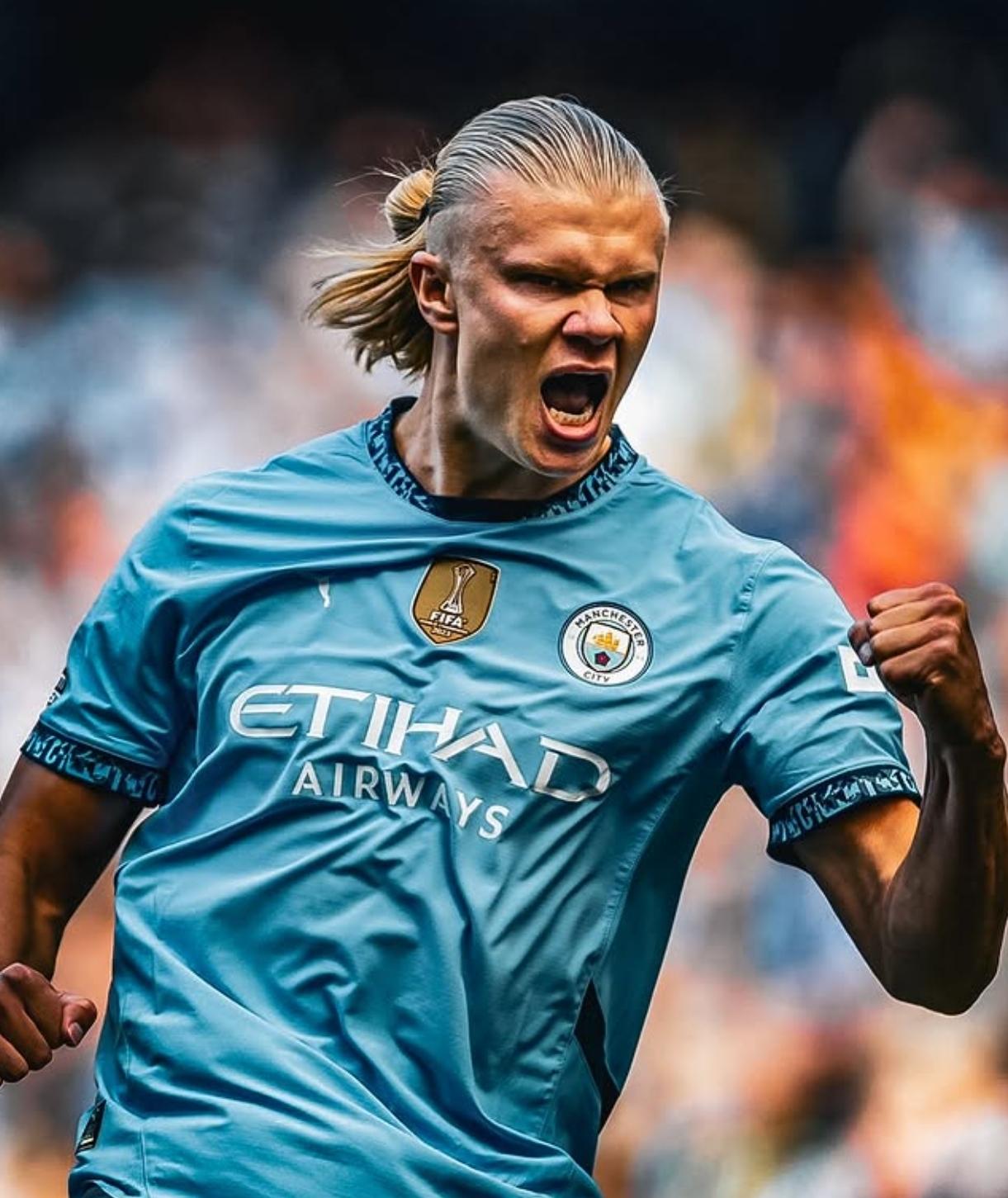 中国国乒在2025成都混合团体世界杯中以6连胜结束第二轮，孙颖莎在梁靖崑失利后积极复盘，展现团队凝聚力与个人关怀。