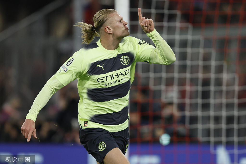 王钰栋首个主力赛季表现：共12球5助攻，荣膺中超本土金靴