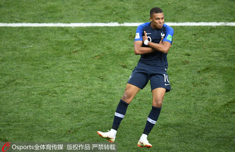 后面加了个0🤯沃尔特马德一年前身价仅750万，现在7000万!（一年就多了个0🤯沃尔特马德身价从750万涨到7000万!）