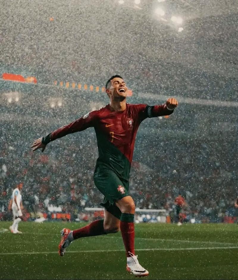 斯帕莱蒂：孔蒂是顶级教练，我们会全力以赴去应对那不勒斯