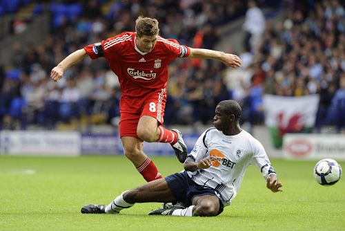 2025年成都混合团体世界杯，中国队卫冕夺冠，日本队以8-2战胜中国香港队，张本美和失一局。