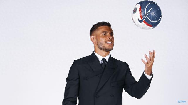 替补首秀破门，19岁小将韦德拉奥果斩获德国国家队生涯首球（替补登场即破门，19岁新星韦德拉奥果收获德国队处子进球）