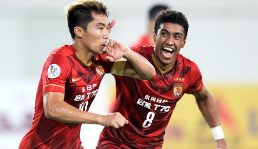 国安主场绝平恒大精彩对决